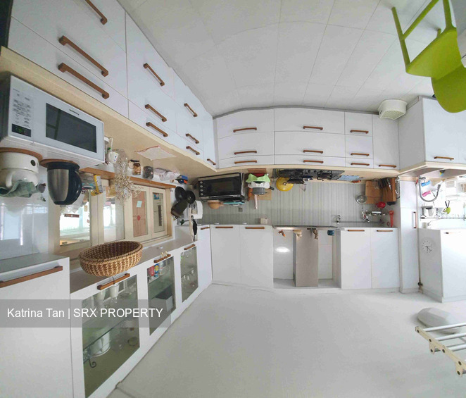 Yishun Street 22 thumbnail photo